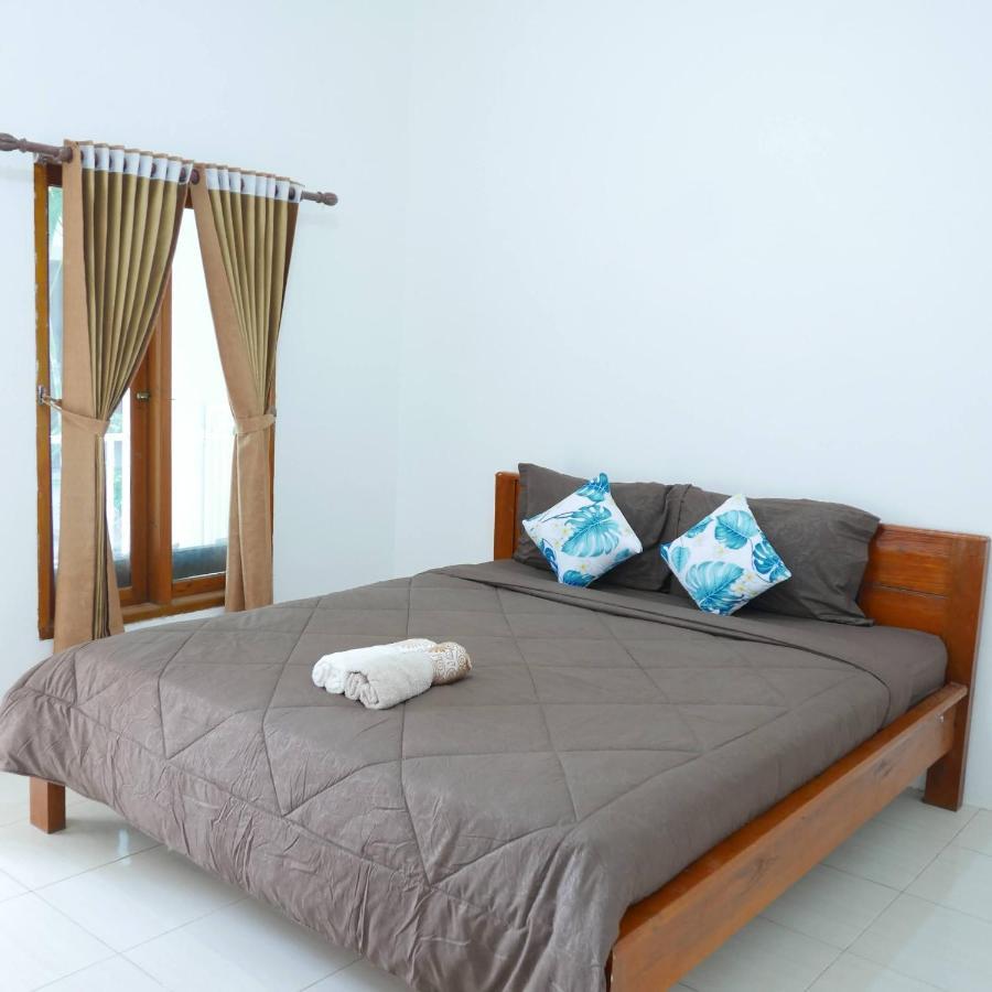 Rumah Side Apartment Gili Trawangan Exterior photo