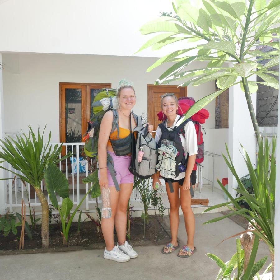 Rumah Side Apartment Gili Trawangan Exterior photo