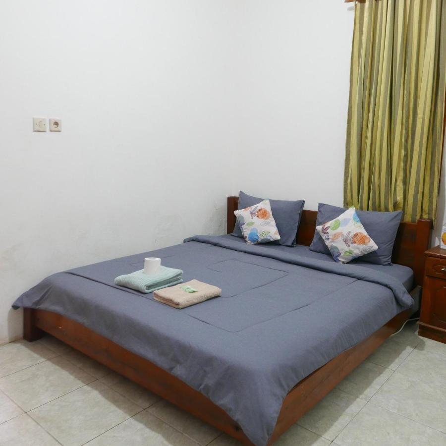 Rumah Side Apartment Gili Trawangan Exterior photo